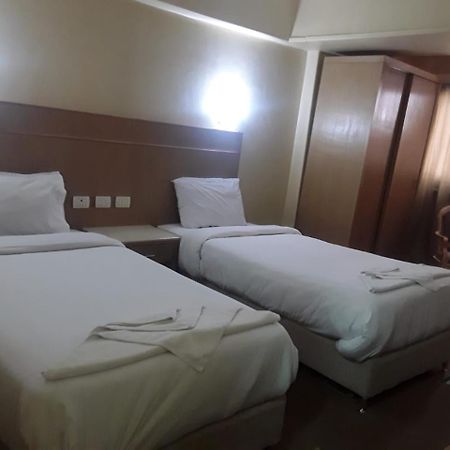 Regency Hotel Giza Esterno foto