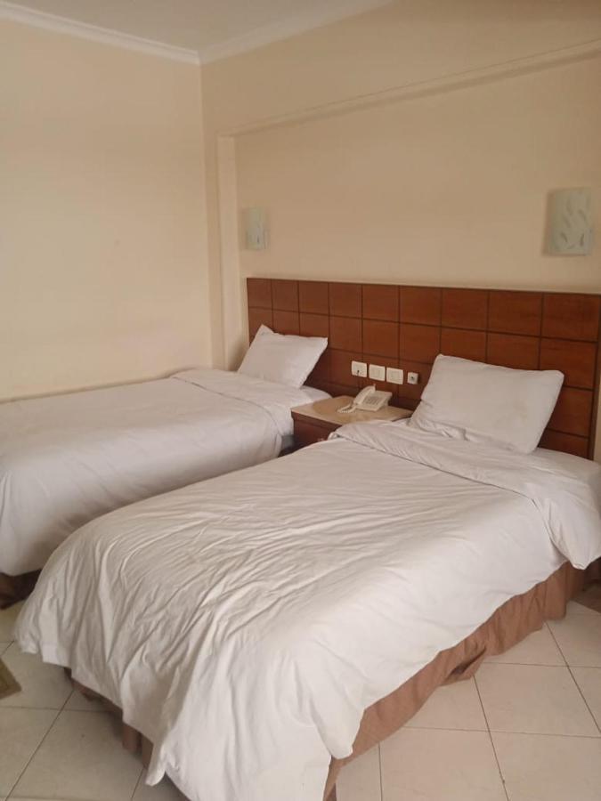 Regency Hotel Giza Esterno foto