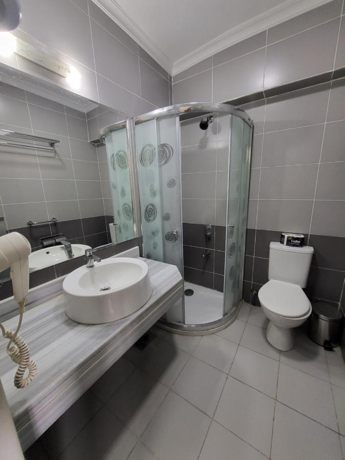 Regency Hotel Giza Esterno foto
