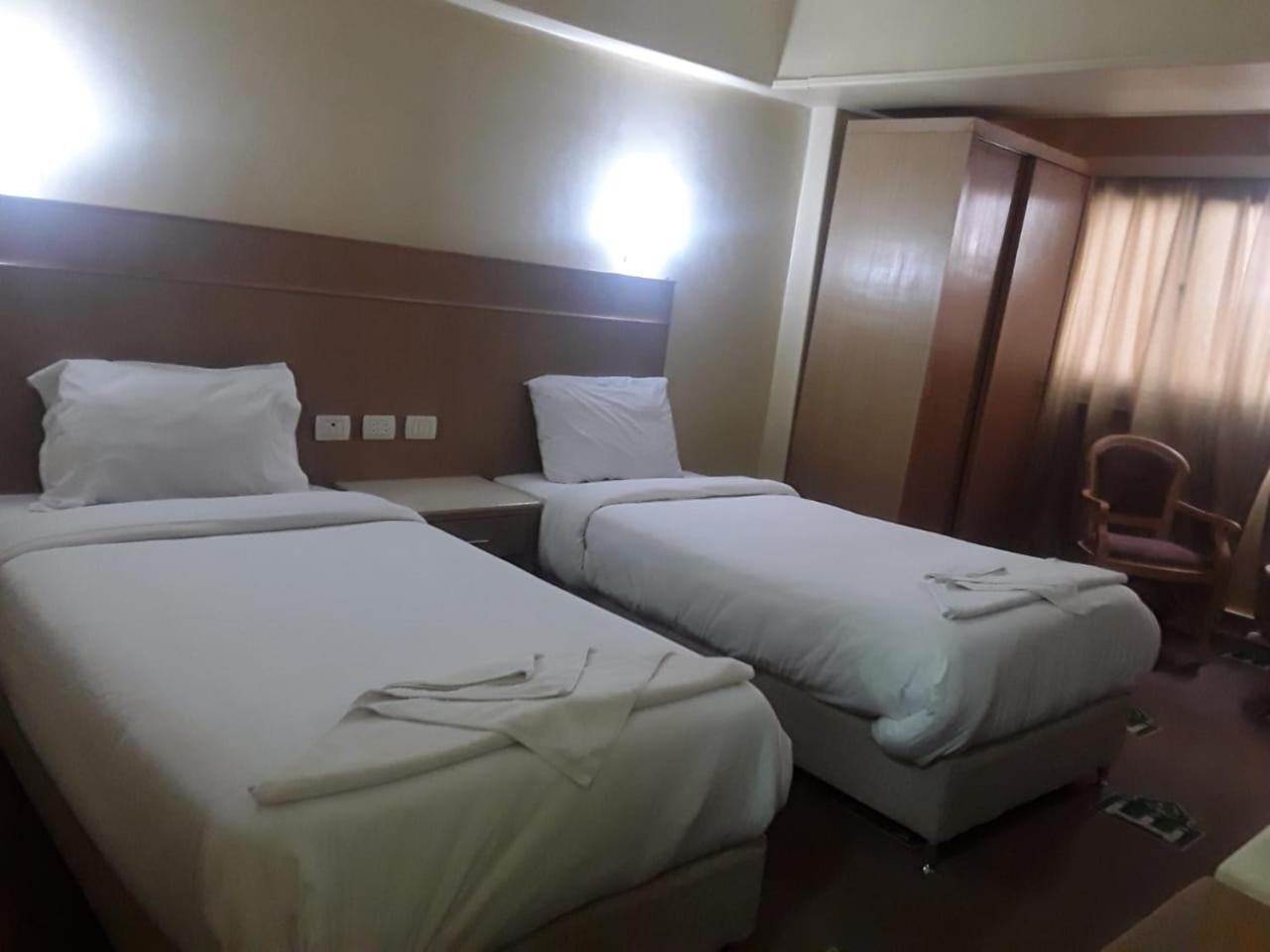 Regency Hotel Giza Esterno foto
