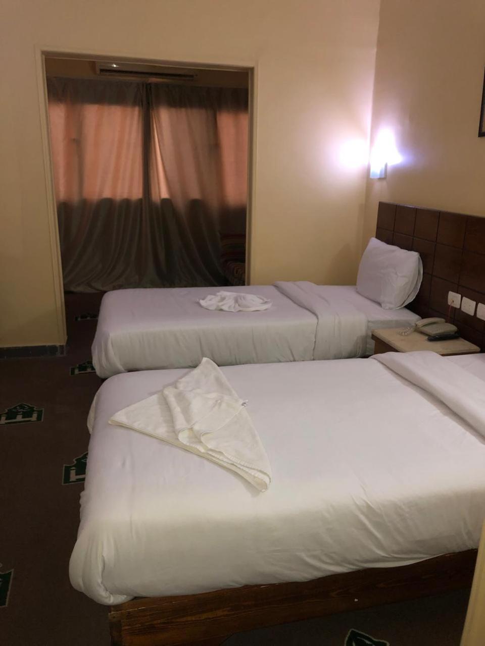 Regency Hotel Giza Esterno foto